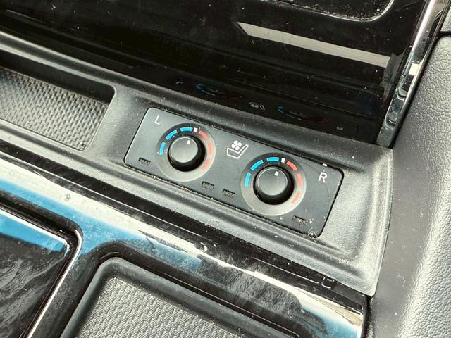 アルファード ２．５Ｓ　Ｃパッケージ　モデリスタエアロ（Ｆ／Ｓ／Ｒ）シグネチャーイルミ　サンルーフ　後席モニター　ＣＤ／ＤＶＤ　ＥＴＣ２．０　デジタルインナーミラー　前後ドラレコ　３眼ＬＥＤヘッドライト　両側電動スライドドア　スペアタイヤ（51枚目）