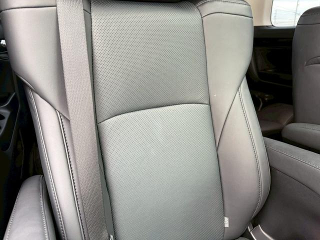 アルファード ２．５Ｓ　Ｃパッケージ　モデリスタエアロ（Ｆ／Ｓ／Ｒ）シグネチャーイルミ　サンルーフ　後席モニター　ＣＤ／ＤＶＤ　ＥＴＣ２．０　デジタルインナーミラー　前後ドラレコ　３眼ＬＥＤヘッドライト　両側電動スライドドア　スペアタイヤ（68枚目）