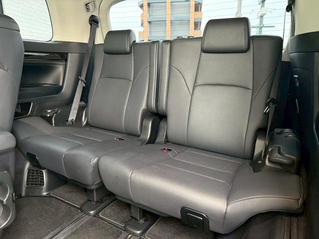 アルファード ２．５Ｓ　Ｃパッケージ　モデリスタエアロ（Ｆ／Ｓ／Ｒ）シグネチャーイルミ　サンルーフ　後席モニター　ＣＤ／ＤＶＤ　ＥＴＣ２．０　デジタルインナーミラー　前後ドラレコ　３眼ＬＥＤヘッドライト　両側電動スライドドア　スペアタイヤ（74枚目）