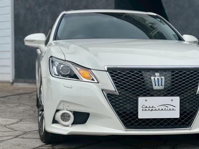 クラウンハイブリッド アスリートＧ　サンルーフ　メーカーオプション１８インチアルミ　純正ナビ　ＴＶ　バックモニター　ブラックレザーシート　プリクラッシュセーフティ　ＥＴＣ　プッシュボタンスタート　電動リアシェード　パワーシート電格ミラー（16枚目）