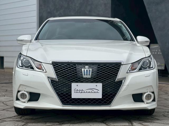 クラウンハイブリッド アスリートＧ　サンルーフ　メーカーオプション１８インチアルミ　純正ナビ　ＴＶ　バックモニター　ブラックレザーシート　プリクラッシュセーフティ　ＥＴＣ　プッシュボタンスタート　電動リアシェード　パワーシート電格ミラー（24枚目）