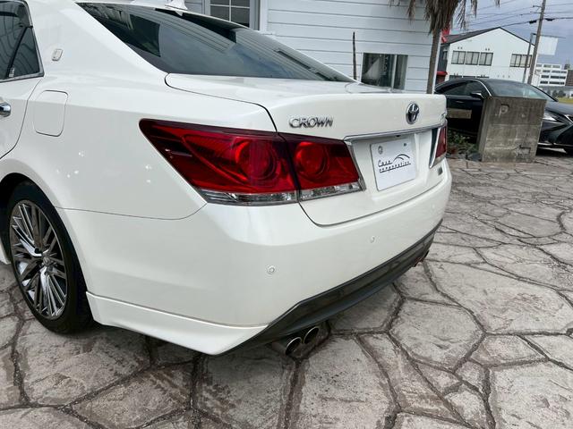 クラウンハイブリッド アスリートＧ　サンルーフ　メーカーオプション１８インチアルミ　純正ナビ　ＴＶ　バックモニター　ブラックレザーシート　プリクラッシュセーフティ　ＥＴＣ　プッシュボタンスタート　電動リアシェード　パワーシート電格ミラー（26枚目）