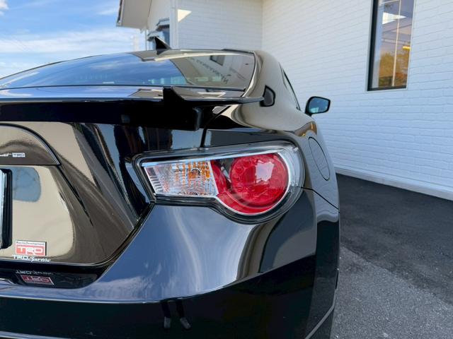 86 GTリミテッド TRDエアロ(F/S/R/エアロスタビライジングカバー)マフラー/モノブロックブレーキキッド/フェンダーエクステンション/ドアスタビライザ/sportivoショックアブソーバーセット&スプリングセット(34枚目)