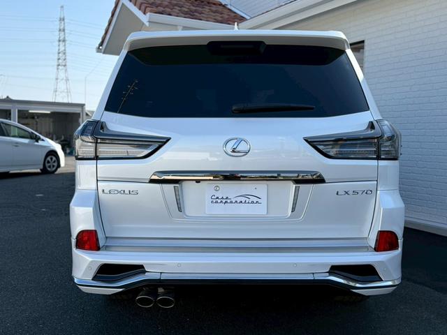 ＬＸ ＬＸ５７０ブラックシークエンス　モデリスタエアロ（Ｆ／Ｓ）　ＴＲＤエアロ（Ｆ／グリル）　クールボックス　茶革内装　サンルーフ　リアエンターテインメント　マークレビンソン　パノラミックビューモニター　８人乗り　ヘッドアップディスプレイ（32枚目）