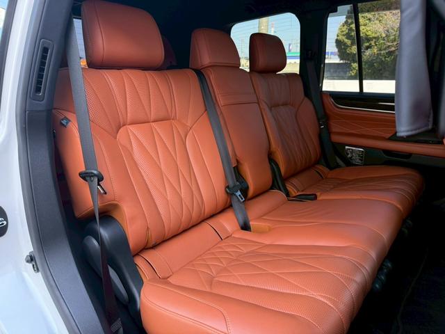 ＬＸ ＬＸ５７０ブラックシークエンス　モデリスタエアロ（Ｆ／Ｓ）　ＴＲＤエアロ（Ｆ／グリル）　クールボックス　茶革内装　サンルーフ　リアエンターテインメント　マークレビンソン　パノラミックビューモニター　８人乗り　ヘッドアップディスプレイ（63枚目）