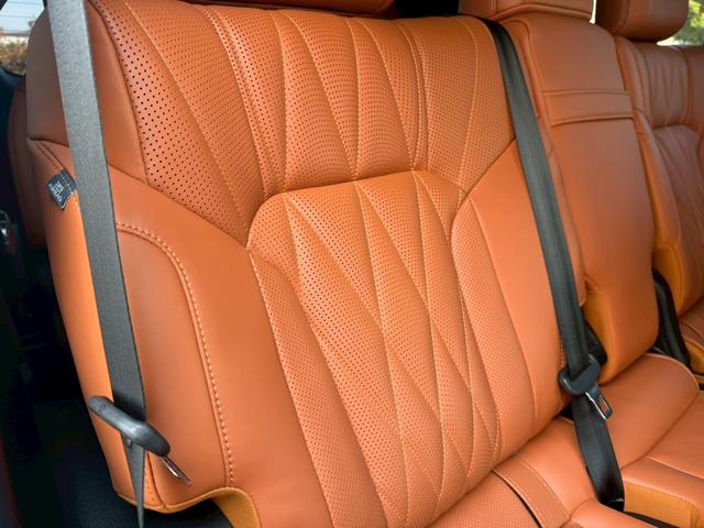 ＬＸ ＬＸ５７０ブラックシークエンス　モデリスタエアロ（Ｆ／Ｓ）　ＴＲＤエアロ（Ｆ／グリル）　クールボックス　茶革内装　サンルーフ　リアエンターテインメント　マークレビンソン　パノラミックビューモニター　８人乗り　ヘッドアップディスプレイ（64枚目）