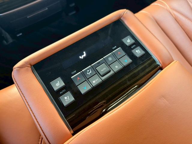 ＬＸ ＬＸ５７０ブラックシークエンス　モデリスタエアロ（Ｆ／Ｓ）　ＴＲＤエアロ（Ｆ／グリル）　クールボックス　茶革内装　サンルーフ　リアエンターテインメント　マークレビンソン　パノラミックビューモニター　８人乗り　ヘッドアップディスプレイ（73枚目）