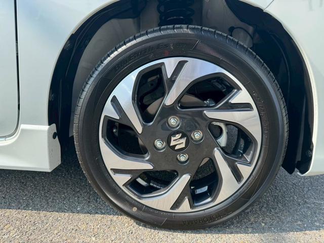 スペーシアカスタム ハイブリッドＸＳターボ　白黒ツートンカラー　ハイブリッドＸＳターボ　両側パワースライドドア　全方位モニター　純正９インチナビ　　ＴＶ　　セーフティサポート　１５ＡＷ　スマートキーハーフレザーシート　ステアリングヒーターＨＵＤ（9枚目）