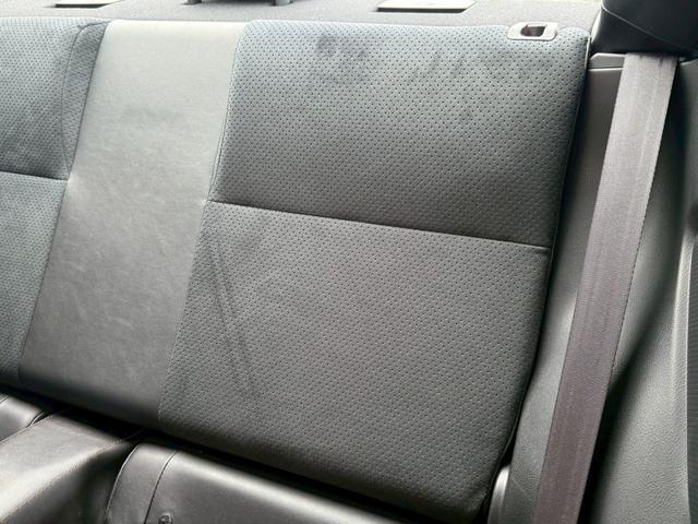 ８６ ＧＴリミテッド　ブラックパッケージ　Ｔｏｍ’ｓトムスエアロ　トムスマフラー　トムスステアリング　ＲＡＹＳ１８インチアルミホイール　ｂｒｅｍｂｏレッドブレーキキャリパー　ＢｕｄｄｙＣｌｕｂ　ＬＥＤテールランプ　ハーフレザーシート　ナビＴＶ（74枚目）