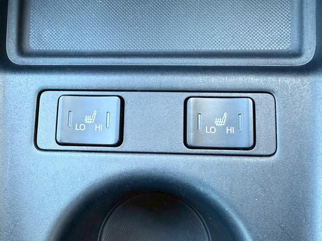 プリウス Ｓツーリングセレクション　モデリスタエアロ　純正７インチナビ　バックカメラ　ＥＴＣ　トヨタセーフティセンス　シートヒーター　クリアランスソナー　レーダークルーズコントロール　ＬＥＤヘッドライト　フルセグＴＶ　Ｂｌｕｅｔｏｏｔｈ（5枚目）