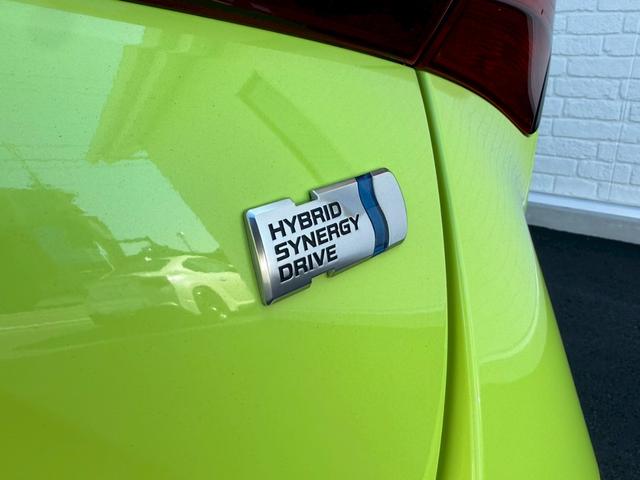 プリウス Ｓツーリングセレクション　モデリスタエアロ　純正７インチナビ　バックカメラ　ＥＴＣ　トヨタセーフティセンス　シートヒーター　クリアランスソナー　レーダークルーズコントロール　ＬＥＤヘッドライト　フルセグＴＶ　Ｂｌｕｅｔｏｏｔｈ（28枚目）