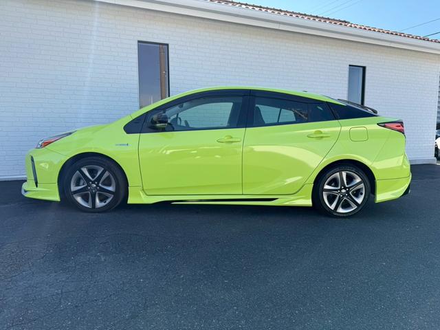 プリウス Ｓツーリングセレクション　モデリスタエアロ　純正７インチナビ　バックカメラ　ＥＴＣ　トヨタセーフティセンス　シートヒーター　クリアランスソナー　レーダークルーズコントロール　ＬＥＤヘッドライト　フルセグＴＶ　Ｂｌｕｅｔｏｏｔｈ（35枚目）