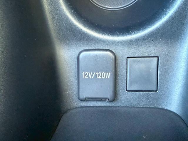 プリウス Ｓツーリングセレクション　モデリスタエアロ　純正７インチナビ　バックカメラ　ＥＴＣ　トヨタセーフティセンス　シートヒーター　クリアランスソナー　レーダークルーズコントロール　ＬＥＤヘッドライト　フルセグＴＶ　Ｂｌｕｅｔｏｏｔｈ（53枚目）