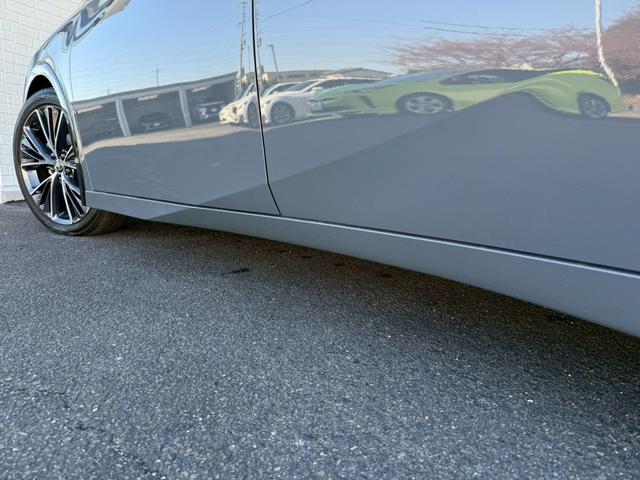 プリウス Ｚ　パノラマルーフ　デジタルインナーミラー　寒冷地仕様　ディスプレイオーディオｐｌｕｓ　パノラミックビューモニター　ステアリングヒーター　シートヒーター／クーラー　赤内装　パワーシート　　パワーバックドア（28枚目）