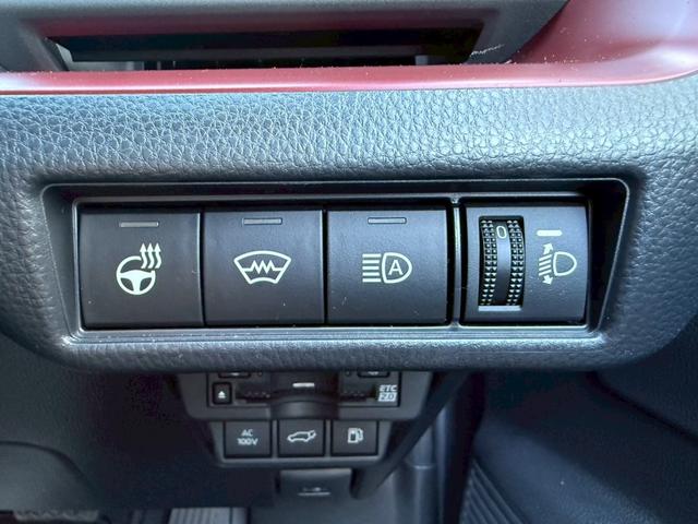 プリウス Ｚ　パノラマルーフ　デジタルインナーミラー　寒冷地仕様　ディスプレイオーディオｐｌｕｓ　パノラミックビューモニター　ステアリングヒーター　シートヒーター／クーラー　赤内装　パワーシート　　パワーバックドア（41枚目）