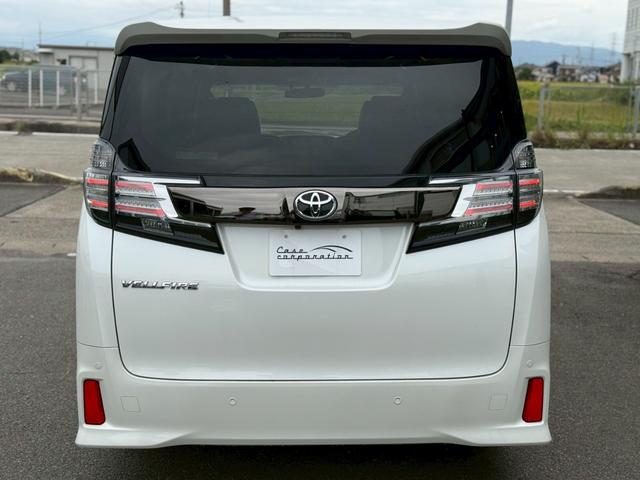 ヴェルファイア ２．５Ｚ　Ａエディション　ゴールデンアイズ　純正１０インチナビ　後席モニター　バックカメラ　ＴＶ　両側電動スライドドア　パワーバックドア　ＬＥＤヘッドライト　ＬＥＤルームランプ　社外シーケンシャルウインカー　ＥＴＣ　レーダークルーズコントロール（9枚目）