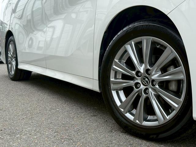 ヴェルファイア ２．５Ｚ　Ａエディション　ゴールデンアイズ　純正１０インチナビ　後席モニター　バックカメラ　ＴＶ　両側電動スライドドア　パワーバックドア　ＬＥＤヘッドライト　ＬＥＤルームランプ　社外シーケンシャルウインカー　ＥＴＣ　レーダークルーズコントロール（17枚目）