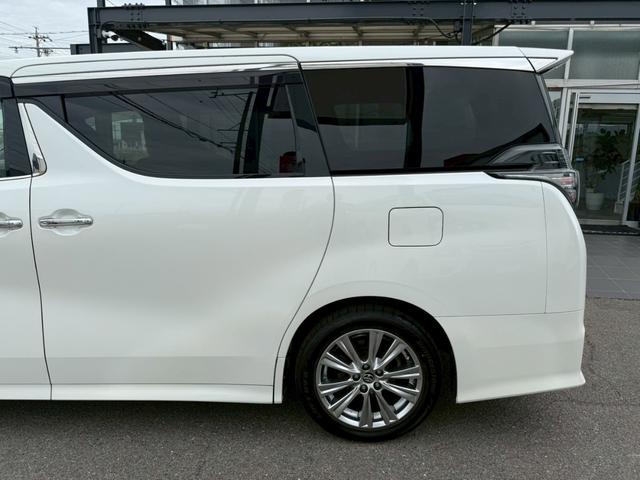 ヴェルファイア ２．５Ｚ　Ａエディション　ゴールデンアイズ　純正１０インチナビ　後席モニター　バックカメラ　ＴＶ　両側電動スライドドア　パワーバックドア　ＬＥＤヘッドライト　ＬＥＤルームランプ　社外シーケンシャルウインカー　ＥＴＣ　レーダークルーズコントロール（36枚目）