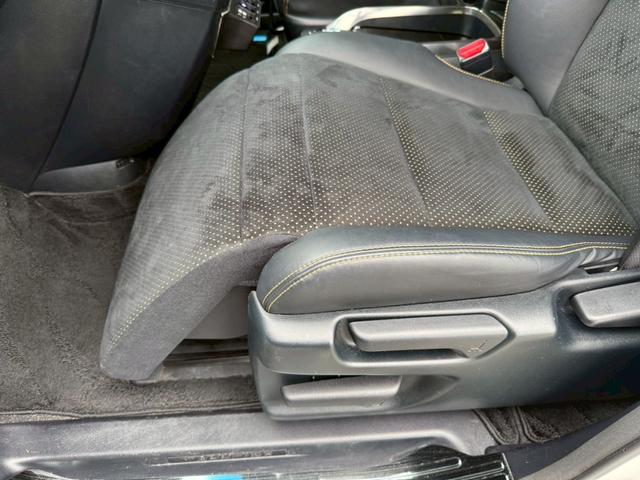 ヴェルファイア ２．５Ｚ　Ａエディション　ゴールデンアイズ　純正１０インチナビ　後席モニター　バックカメラ　ＴＶ　両側電動スライドドア　パワーバックドア　ＬＥＤヘッドライト　ＬＥＤルームランプ　社外シーケンシャルウインカー　ＥＴＣ　レーダークルーズコントロール（65枚目）