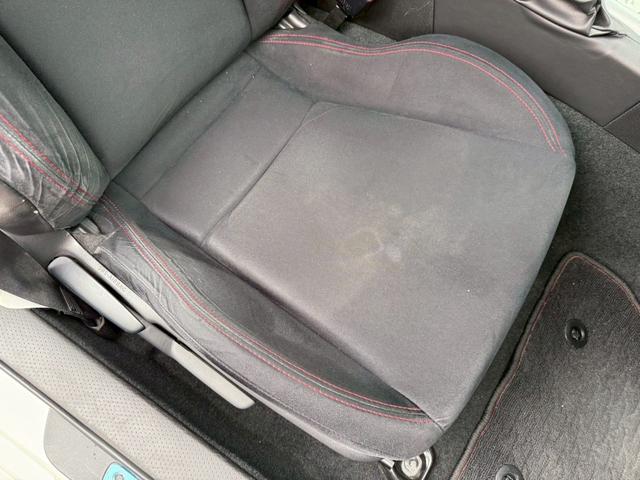 ８６ ＧＴ　純正７インチナビ　バックカメラ　ＥＴＣ　ＴＶ　ディスチャージライト　オートエアコン　オートライト　スマートキー　プッシュボタンスタート　純正１７インチアルミホイール　　ＭＴ車　　スペアキー　　ドラレコ（57枚目）