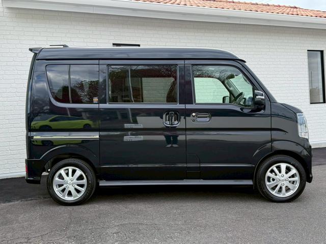 エブリイワゴン ＰＺターボスペシャル　届出済未使用車　純正ディスプレイオーディオ　バックカメラ　オートステップ　両側電動スライド　シートヒーター　スズキセーフティサポート　オートライト　ブッシュボタンスタート　ＵＳＢ　ステアリングリモコン（19枚目）