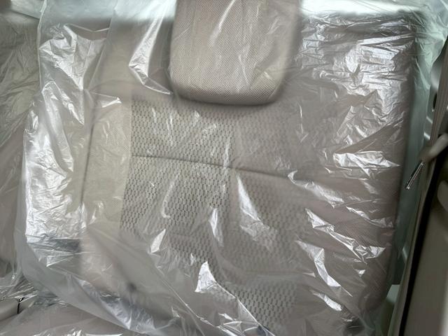 エブリイワゴン ＰＺターボスペシャル　届出済未使用車　純正ディスプレイオーディオ　バックカメラ　オートステップ　両側電動スライド　シートヒーター　スズキセーフティサポート　オートライト　ブッシュボタンスタート　ＵＳＢ　ステアリングリモコン（72枚目）