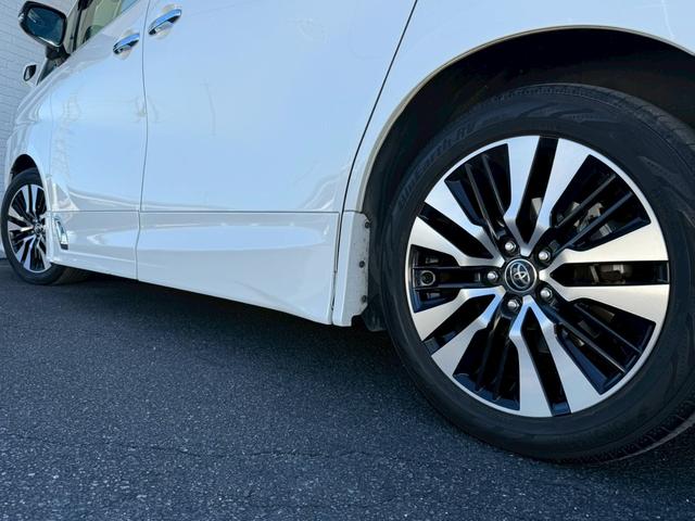 ヴェルファイア ２．５Ｚ　Ｇエディション　ＴＲＤエアロ　シグネチャーイルミ　サンルーフ　デジタルインナーミラー　アルパインナビアルパイン後席モニター　前後ドラレコ　ステアリングヒーター　シートヒーター／クーラー　ＨＤＭＩ　両側電動スライドドア（30枚目）