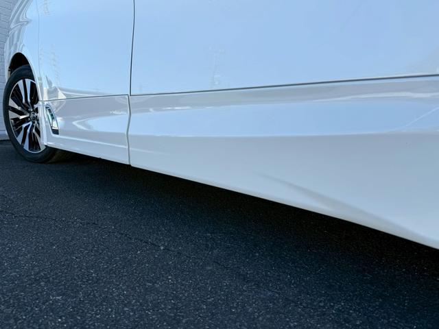 ヴェルファイア ２．５Ｚ　Ｇエディション　ＴＲＤエアロ　シグネチャーイルミ　サンルーフ　デジタルインナーミラー　アルパインナビアルパイン後席モニター　前後ドラレコ　ステアリングヒーター　シートヒーター／クーラー　ＨＤＭＩ　両側電動スライドドア（31枚目）