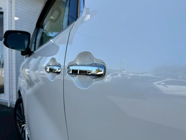 ヴェルファイア ２．５Ｚ　Ｇエディション　ＴＲＤエアロ　シグネチャーイルミ　サンルーフ　デジタルインナーミラー　アルパインナビアルパイン後席モニター　前後ドラレコ　ステアリングヒーター　シートヒーター／クーラー　ＨＤＭＩ　両側電動スライドドア（32枚目）