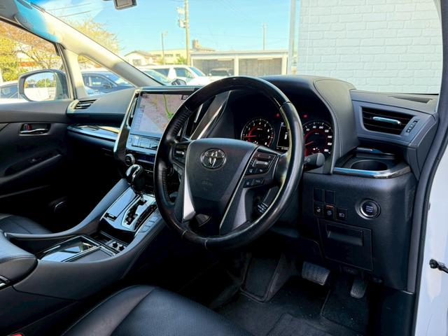 ヴェルファイア ２．５Ｚ　Ｇエディション　ＴＲＤエアロ　シグネチャーイルミ　サンルーフ　デジタルインナーミラー　アルパインナビアルパイン後席モニター　前後ドラレコ　ステアリングヒーター　シートヒーター／クーラー　ＨＤＭＩ　両側電動スライドドア（39枚目）