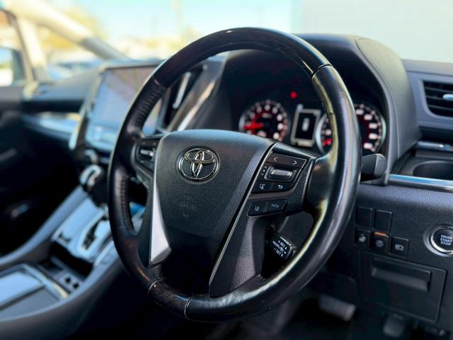 ヴェルファイア ２．５Ｚ　Ｇエディション　ＴＲＤエアロ　シグネチャーイルミ　サンルーフ　デジタルインナーミラー　アルパインナビアルパイン後席モニター　前後ドラレコ　ステアリングヒーター　シートヒーター／クーラー　ＨＤＭＩ　両側電動スライドドア（41枚目）