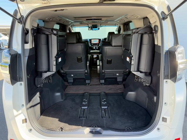 ヴェルファイア ２．５Ｚ　Ｇエディション　ＴＲＤエアロ　シグネチャーイルミ　サンルーフ　デジタルインナーミラー　アルパインナビアルパイン後席モニター　前後ドラレコ　ステアリングヒーター　シートヒーター／クーラー　ＨＤＭＩ　両側電動スライドドア（79枚目）