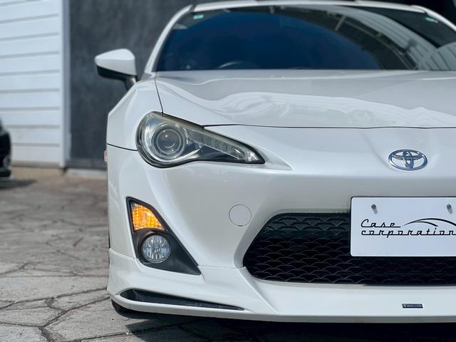 ８６ ＧＴ　純正ナビ　ＴＶ　純正１７インチＡＷ　モデリスタエアロ（Ｆ．Ｓ．Ｒ）　６速ＭＴ　５Ｚｉｇｅｎマフラー　スマートキー　純正革巻きステアリング　Ｂｌｕｅｔｏｏｔｈ　ＥＴＣ　デジタルインナーミラー（12枚目）