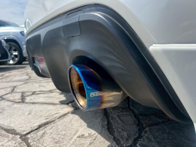 ８６ ＧＴ　純正ナビ　ＴＶ　純正１７インチＡＷ　モデリスタエアロ（Ｆ．Ｓ．Ｒ）　６速ＭＴ　５Ｚｉｇｅｎマフラー　スマートキー　純正革巻きステアリング　Ｂｌｕｅｔｏｏｔｈ　ＥＴＣ　デジタルインナーミラー（25枚目）