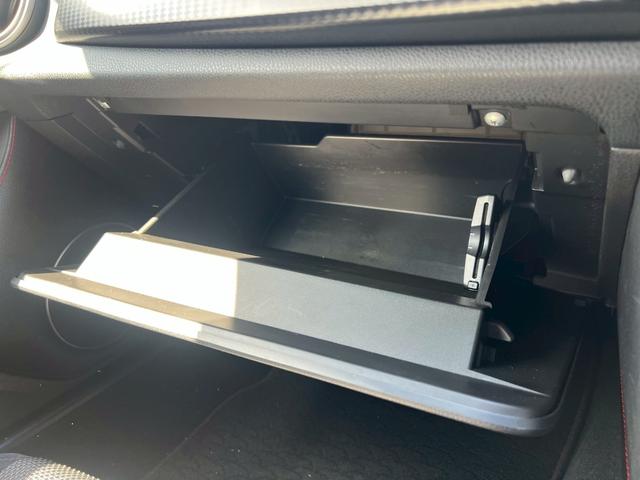 ８６ ＧＴ　純正ナビ　ＴＶ　純正１７インチＡＷ　モデリスタエアロ（Ｆ．Ｓ．Ｒ）　６速ＭＴ　５Ｚｉｇｅｎマフラー　スマートキー　純正革巻きステアリング　Ｂｌｕｅｔｏｏｔｈ　ＥＴＣ　デジタルインナーミラー（46枚目）