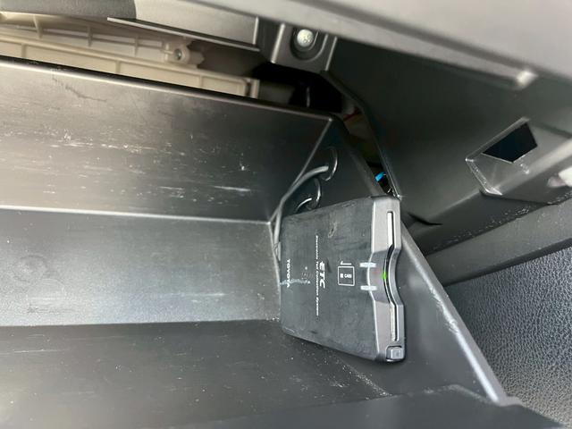 ８６ ＧＴ　純正ナビ　ＴＶ　純正１７インチＡＷ　モデリスタエアロ（Ｆ．Ｓ．Ｒ）　６速ＭＴ　５Ｚｉｇｅｎマフラー　スマートキー　純正革巻きステアリング　Ｂｌｕｅｔｏｏｔｈ　ＥＴＣ　デジタルインナーミラー（47枚目）