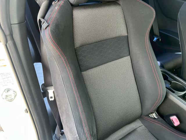 ８６ ＧＴ　純正ナビ　ＴＶ　純正１７インチＡＷ　モデリスタエアロ（Ｆ．Ｓ．Ｒ）　６速ＭＴ　５Ｚｉｇｅｎマフラー　スマートキー　純正革巻きステアリング　Ｂｌｕｅｔｏｏｔｈ　ＥＴＣ　デジタルインナーミラー（53枚目）
