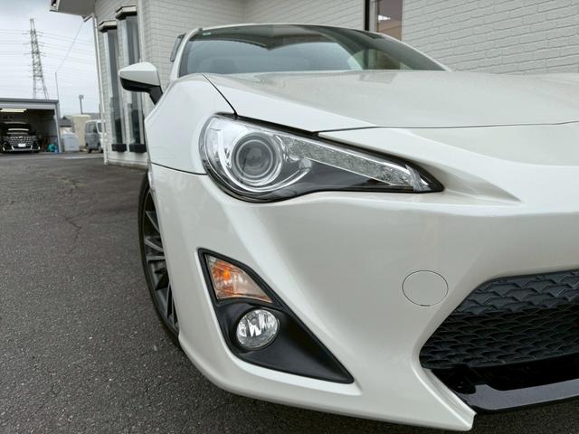 86 GT 純正7インチナビ バックカメラ ETC TV ディスチャージライト オートエアコン オートライト スマートキー プッシュボタンスタート 純正17インチアルミホイール MT車 スペアキー ドラレコ(19枚目)