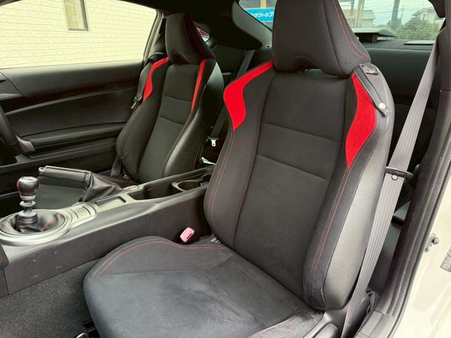 86 GT 純正7インチナビ バックカメラ ETC TV ディスチャージライト オートエアコン オートライト スマートキー プッシュボタンスタート 純正17インチアルミホイール MT車 スペアキー ドラレコ(60枚目)