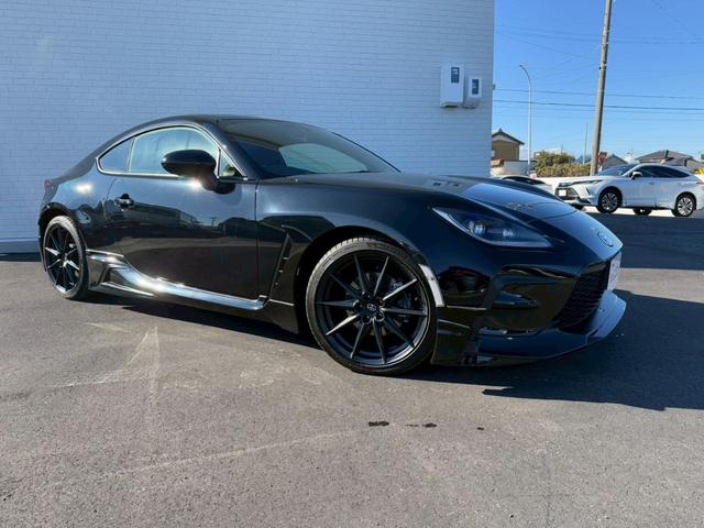 GR86 RZ MT TRDエアロ(F/S/R) 純正9インチナビ シートヒーター リアフォグ バックカメラ フルセグTV クルーズコントロール LEDヘッドライト ETC ハーフレザーシート 後側方警戒支援システム(11枚目)