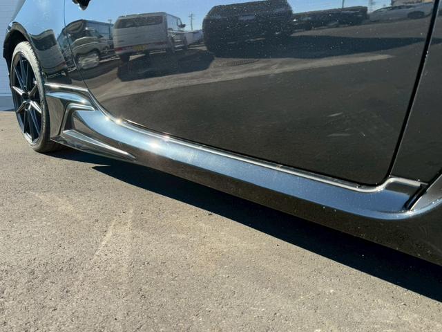 GR86 RZ MT TRDエアロ(F/S/R) 純正9インチナビ シートヒーター リアフォグ バックカメラ フルセグTV クルーズコントロール LEDヘッドライト ETC ハーフレザーシート 後側方警戒支援システム(17枚目)