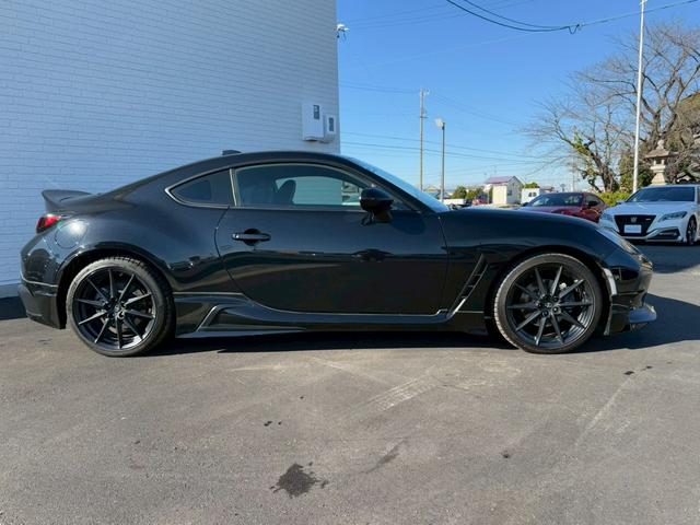 GR86 RZ MT TRDエアロ(F/S/R) 純正9インチナビ シートヒーター リアフォグ バックカメラ フルセグTV クルーズコントロール LEDヘッドライト ETC ハーフレザーシート 後側方警戒支援システム(22枚目)