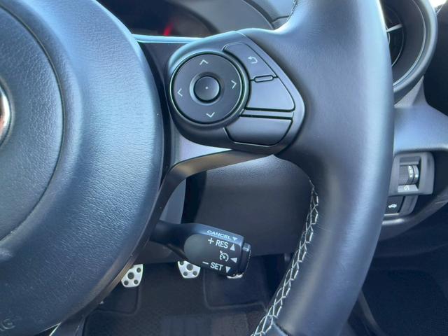 GR86 RZ MT TRDエアロ(F/S/R) 純正9インチナビ シートヒーター リアフォグ バックカメラ フルセグTV クルーズコントロール LEDヘッドライト ETC ハーフレザーシート 後側方警戒支援システム(45枚目)