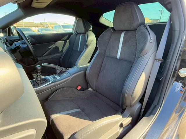 GR86 RZ MT TRDエアロ(F/S/R) 純正9インチナビ シートヒーター リアフォグ バックカメラ フルセグTV クルーズコントロール LEDヘッドライト ETC ハーフレザーシート 後側方警戒支援システム(61枚目)