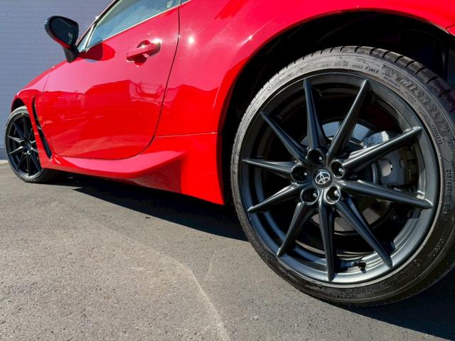 GR86 RZ 純正9インチナビ フルセグTV バックカメラ LEDヘッドライト 純正18インチAW アイサイトテクノロジー シートヒーター パドルシフト プッシュボタンスタート スマートキー オートマ オートライト(30枚目)