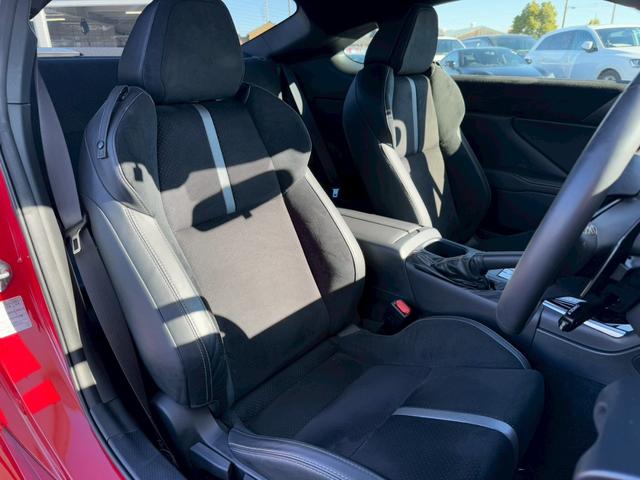 GR86 RZ 純正9インチナビ フルセグTV バックカメラ LEDヘッドライト 純正18インチAW アイサイトテクノロジー シートヒーター パドルシフト プッシュボタンスタート スマートキー オートマ オートライト(58枚目)