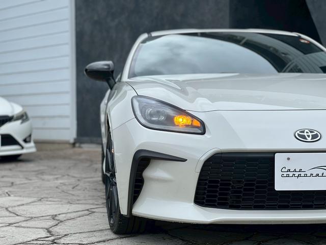 GR86 RZ 6速MT 純正18インチAW 黒革ウルトラスエードコンビシート シートヒーター クルーズコントロール スポーツアルミペダル LEDヘッドライト 純正ナビ フルセグTV スマートキー ハーフレザーシート(15枚目)