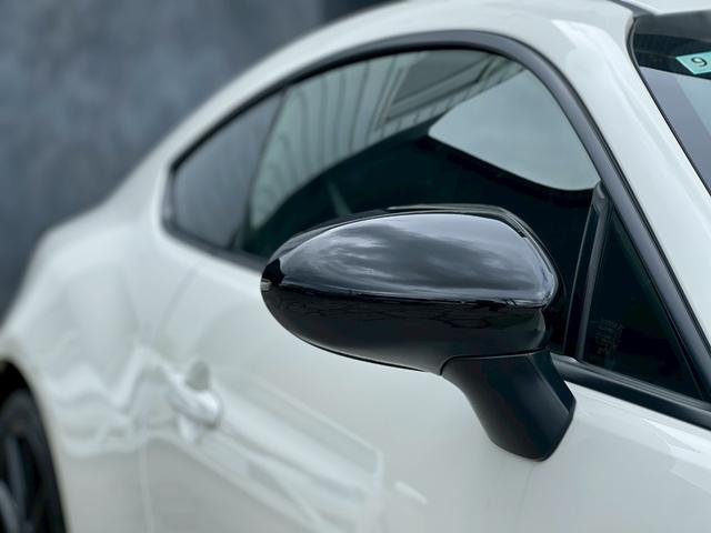 GR86 RZ 6速MT 純正18インチAW 黒革ウルトラスエードコンビシート シートヒーター クルーズコントロール スポーツアルミペダル LEDヘッドライト 純正ナビ フルセグTV スマートキー ハーフレザーシート(16枚目)