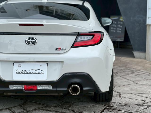 GR86 RZ 6速MT 純正18インチAW 黒革ウルトラスエードコンビシート シートヒーター クルーズコントロール スポーツアルミペダル LEDヘッドライト 純正ナビ フルセグTV スマートキー ハーフレザーシート(28枚目)