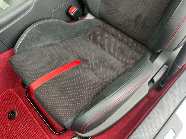 GR86 RZ 6速MT 純正18インチAW 黒革ウルトラスエードコンビシート シートヒーター クルーズコントロール スポーツアルミペダル LEDヘッドライト 純正ナビ フルセグTV スマートキー ハーフレザーシート(62枚目)